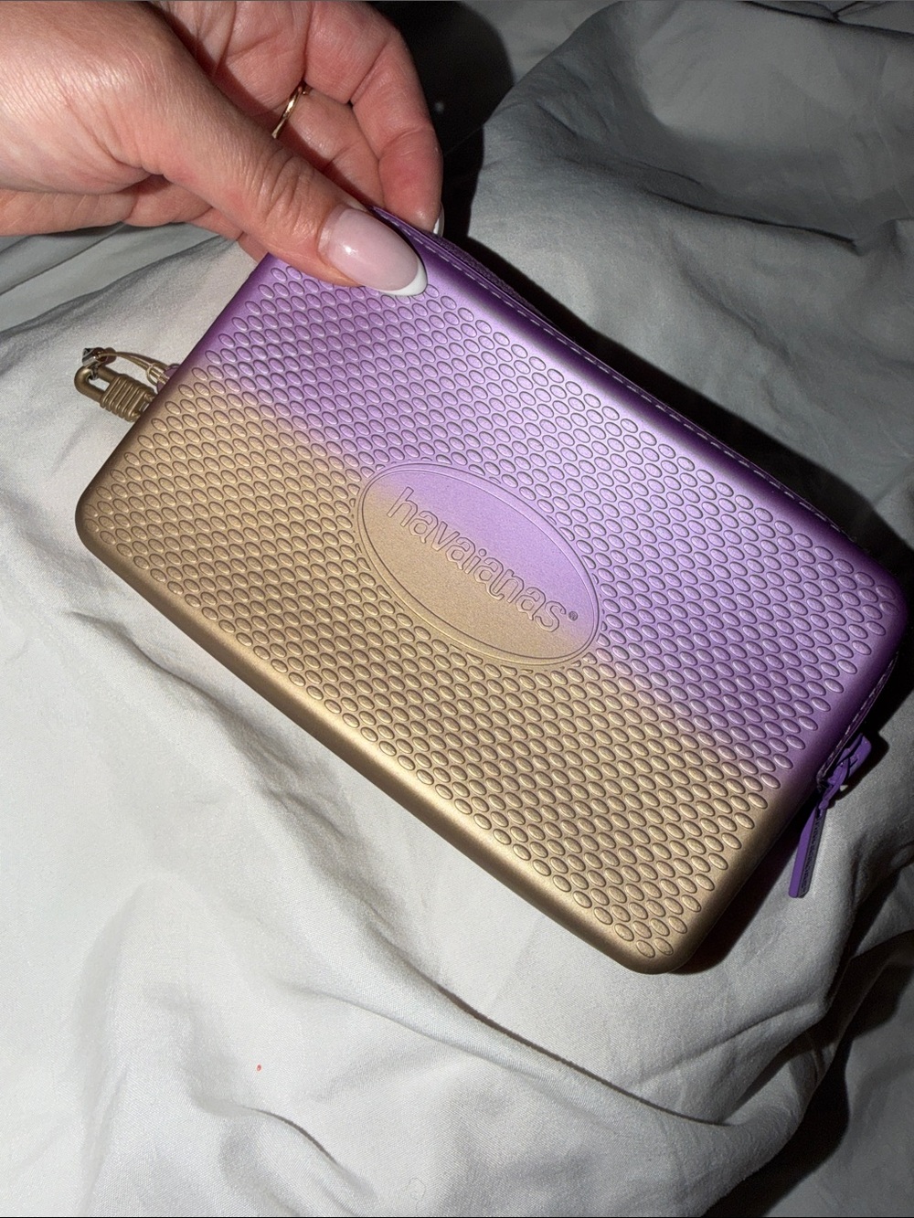 Havaianas Purple to Gold Gradient Zip Wallet